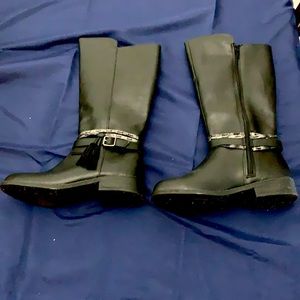 Girls black riding boots size 4